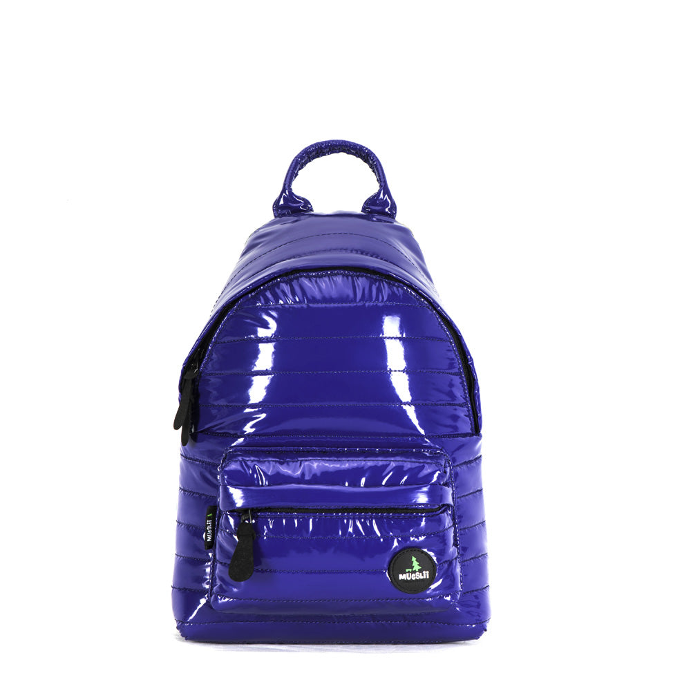 Mueslii original puffer medium and small backpack made of metal coated nylon and Ykk zips, color purple blue, front view.