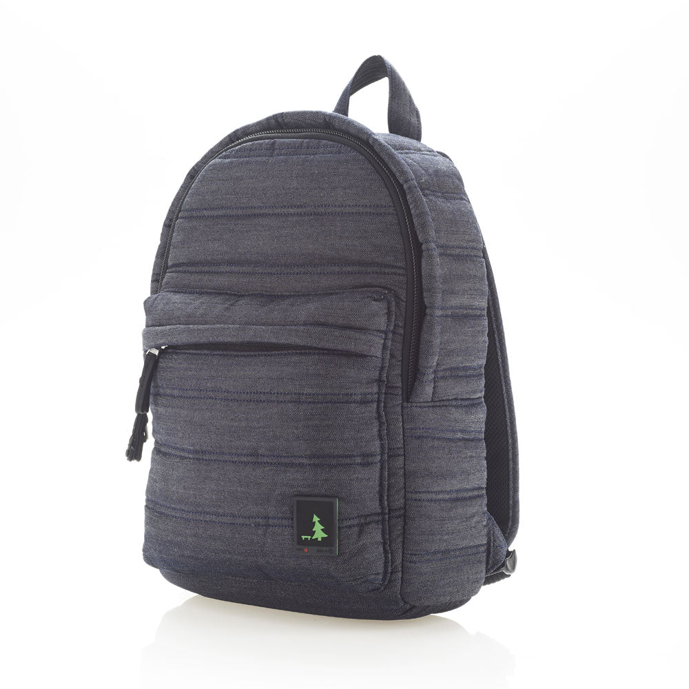 Mueslii original puffer daily backpack made of high density nylon and Ykk zips, color navy denim, unisex model.
