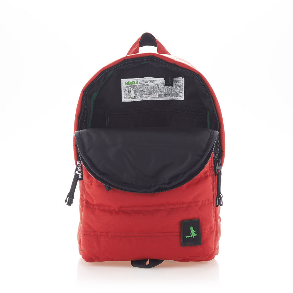 Mueslii original puffer daily backpack made of high density nylon and Ykk zips, color red, inside view.