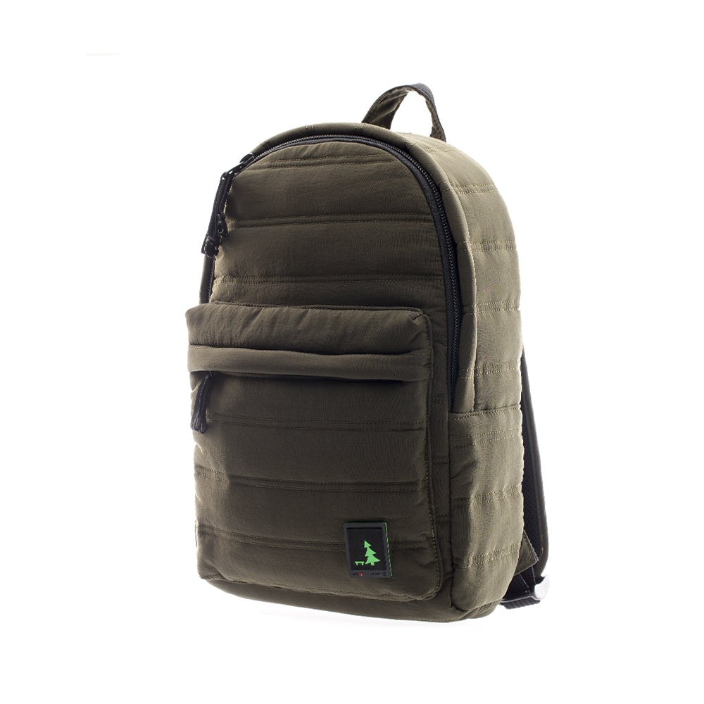 Mueslii original puffer daily backpack made of high density nylon and Ykk zips, color green crinkle-nylon, unisex model.